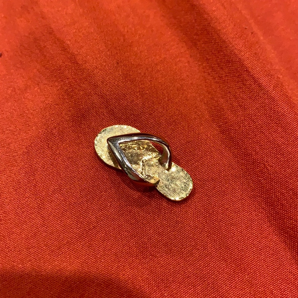 Lia Sophia Beach Bum pendant